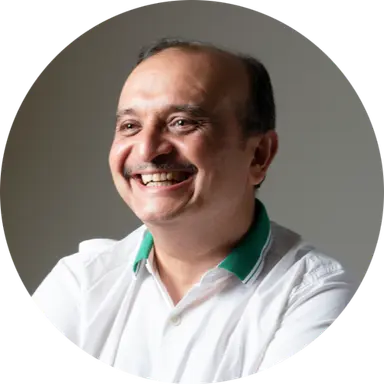 Jignesh Hemani Reviewing Debox
